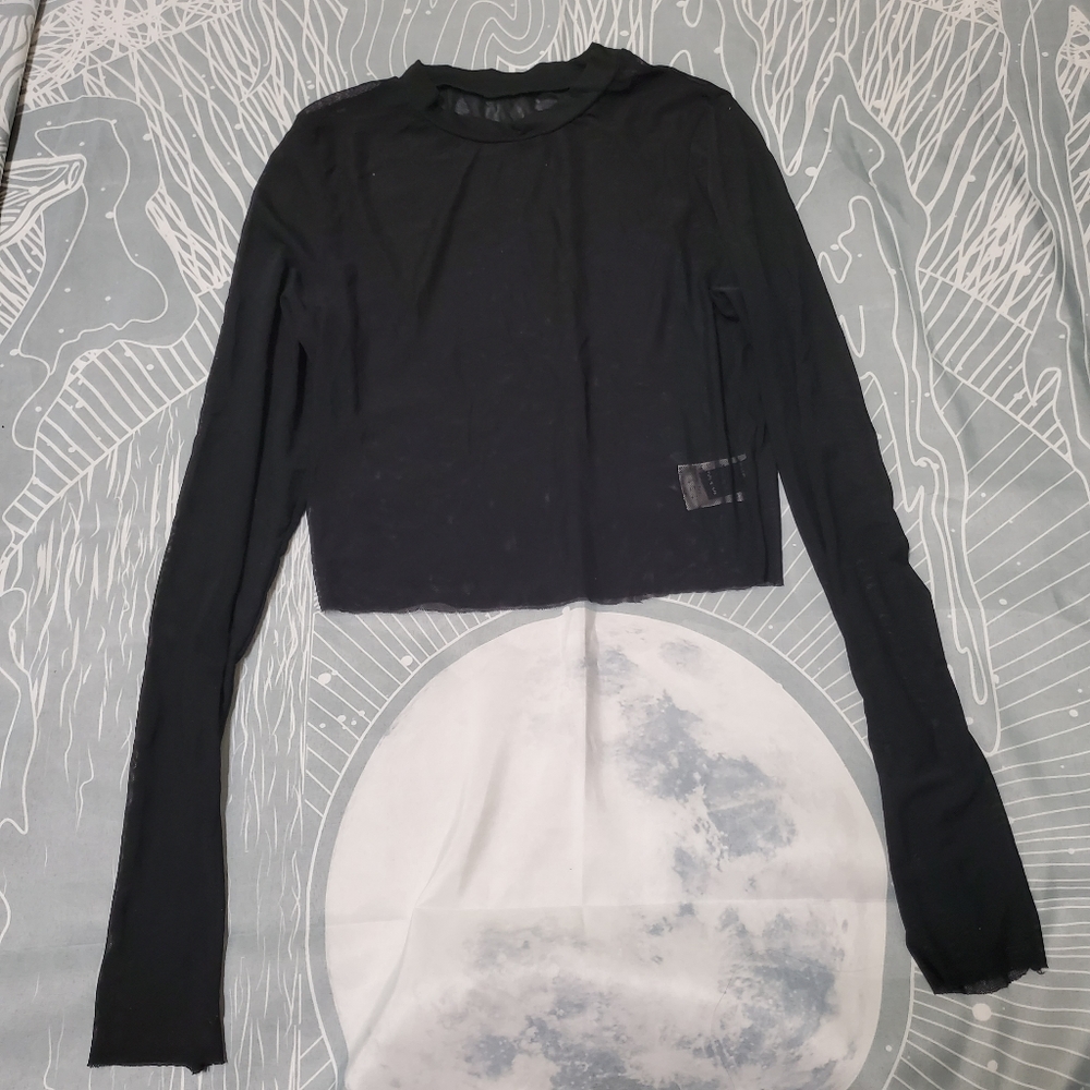 NWOT Cropped Mesh Top